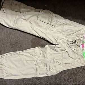 Aeropostale Tan Cargo Capris